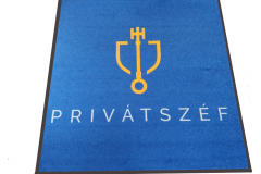 privát-széf-egyedi-logozott-szőnyeg