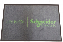 schneider-elektric-egyedi-logozott-szőnyeg