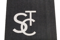 sct-egyedi-logozott-szőnyeg